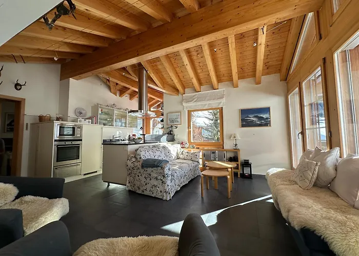 Апартаменты Modern Self-catering With Matterhorn Views