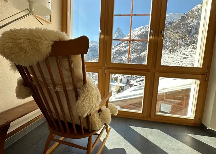 Modern Self-catering With Matterhorn Views Lägenhet *